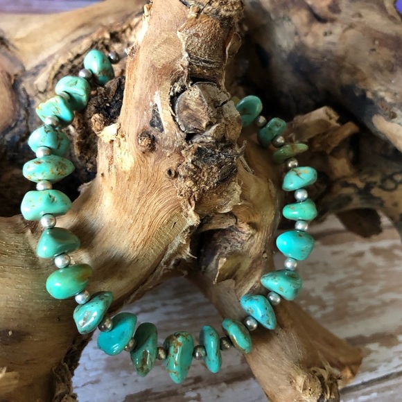 🩵 Genuine Turquoise and Silver Beaded Bracelet - Picture 3 of 9